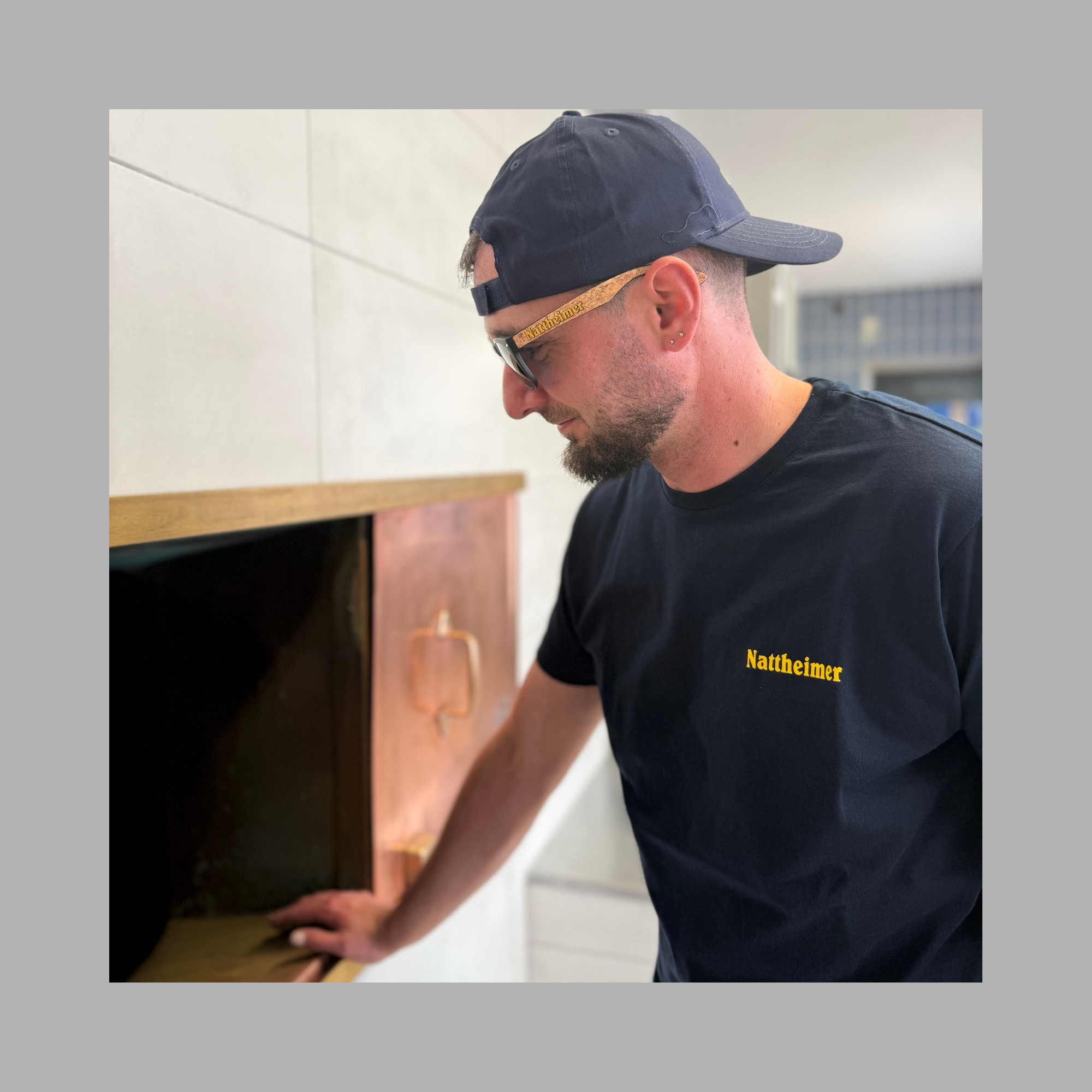 Sonnenbrille in Korkoptik